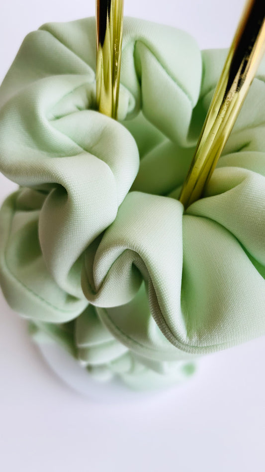 Neoprene Tiana Scrunchies